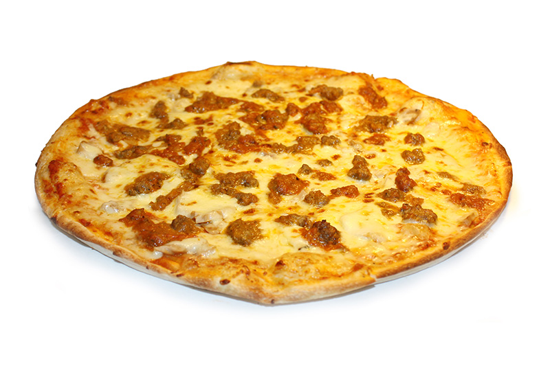 Необычайно вкусная пицца с мясным соусом Болоньезе, жареными грибами и сыром  Моццарелла.